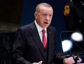 أردوغان يصعد من قمعه ضد الصحفيين.. تركيا تلغى البطاقات الصفراء لـ 685 صحفيًا