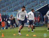 ميسي يظهر فى مران الأرجنتين الأخير بالرياض قبل السفر إلى إسرائيل.. صور