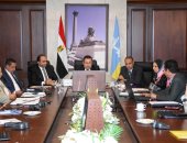 محافظ الإسكندرية: إلغاء رخصة أى منشأة تطبق ضريبة القيمة المضافة دون أن تكون مسجلة بها