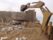 صور.. إزالة تعديات واسترداد 755 فدان أملاك دولة بالفيوم والشرقية والغربية