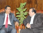 صور.. نائب الملحق الثقافي الليبي يزور جامعة طنطا