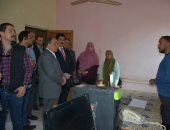 وزير التنمية المحلية يكشف التقصير فى تحصيل مستحقات مالية بـ4 ملايين جنيهات