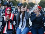 المحتجون فى لبنان يقطعون كل الطرق لمنع انعقاد جلسة للبرلمان