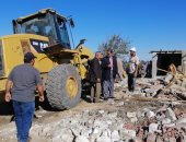 صور.. إزالة 126 حالة تعدى على أملاك الدولة ضمن الموجة الـ14 ببورسعيد 