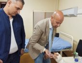 وكيل صحة الشرقية يزور مصابى حادث سير بمستشفى الأحرار
