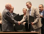 البيئة توقع برتوكولا مع نقابة المعلمين لرفع الوعى البيئى للطلاب والمدرسين