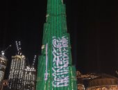 برج خليفة يتزين بألوان العلم السعودى احتفاءً بزيارة محمد بن سلمان للإمارات