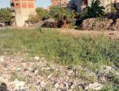 شكوى من إلقاء المخلفات والقمامة بمصرف قرية الصلعا بسوهاج