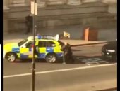 شرطة لندن تعتقل شخصا كان يحمل سلاحا أبيضا فى مركز تسوق بلندن