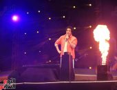 عودة الكينج.. نجاح كبير وحضور جماهيرى ضخم فى الحفل الأخير لمحمد منير