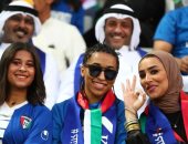 أجواء احتفالية في مدرجات مباراة الكويت ضد عمان في كأس الخليج
