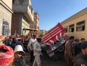 السكة الحديد: احتكاك جرار زراعى بقطار ركاب المنصورة - المطرية