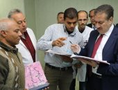 محافظ المنوفية لأهالى الباجور: "جئت لخدمتكم.. وأنا موظف بدرجة محافظ"