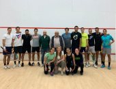 عاصم خليفة يتابع استعدادات فراعنة الاسكواش قبل بطولة العالم
