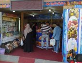 صور.. بتخفيضات 30%..  ننشر أسعار 29 سلعة غذائية ريفية بمنافذ وزارة الزراعة