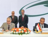 اتفاق لتوريد 20 سيارة نقل أموال مدرعة للبريد 