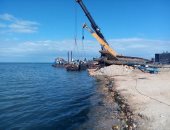 إنشاء طريق جديد ووصول كراكة إزالة إطماء لبحيرة البردويل بسيناء