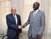 وزير الطرق بجنوب السودان: نسعى للاستفادة من قدرة وخبرات الشركات المصرية