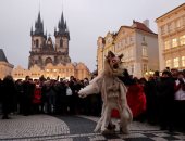 انطلاق مهرجان عيد الميلاد التقليدى بارتداء زى الشياطين فى التشيك