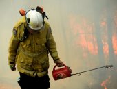 أستراليا تدعو لعملية إجلاء جماعى آخر مع استعار حرائق الغابات مرة أخرى