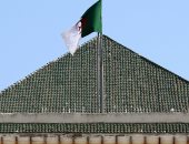 الادعاء الجزائرى يطلب السجن 20 عاما لرئيسى حكومة سابقين