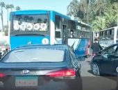 فيديو .. زحام مرورى بشارع الجامعة بسبب زيادة الأحمال