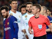 حكم الكلاسيكو يُثير إحباط ريال مدريد قبل مواجهة برشلونة في كامب نو