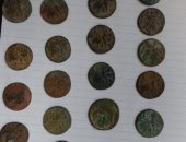 المنافذ الأثرية تضبط 72 عملة فى ميناء سفاجا  قبل تهريبها 