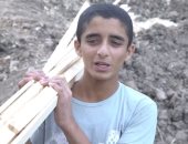 فيديو.. "يا حلاوة الأيد الشغالة فى قرية كتامة" حكايات العمال مع صنع الأثاث