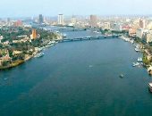 سقوط سيارة من أعلى كوبرى الساحل في نهر النيل والبحث عن ناجين من الغرق 