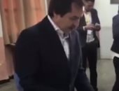 فيديو.. ناصر بوتفليقة يدلى بصوته فى انتخابات الجزائر بعد اختفاء لسنوات