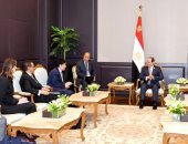 السيسي يلتقى مدير عام "فاو" ويشيد بالتعاون بالأمن الغذائى والتنمية الزراعية..صور