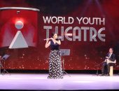 فيديو.. المطربة ashra kunwar تشيد بمصر ومنظمى منتدى شباب العالم