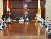 وزير التنمية المحلية ومحافظ دمياط يناقشان خطوات إنشاء مجزر آلى ومحجر صحى