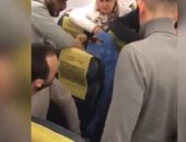 فيديو.. راكبة تركية تهدد بتفجير قنبلة على متن رحلة جوية فى إسطنبول