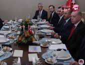 فيديو.. الأتراك يصفعون "الرئيس التركى".. أحزاب المعارضة التركية تعلن تصويتها ضد اتفاقية أنقرة مع ليبيا.. ونائب تركى: لن نسمح بقتل جنودنا فى طرابلس.. وأستاذ قانون دولى: اتفاقية أردوغان والسراج غير نافذة