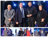 الهيئة الوطنية للإعلام تكرم نجوم الدراما المصرية والعربية.. يوسف شعبان وحسن يوسف وإلهام شاهين ومصطفى شعبان ومحمد رمضان والصاوى ودرة ولطيفة أبرز المكرمين.. وخالد سليم يحيى الحفل بأغنيات من زمن الفن الجميل