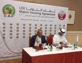 كاف يوقع عقد السوبر الأفريقى بين الزمالك والترجى فى قطر.. فيديو