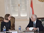 طارق شوقى يستعرض تطوير التعليم مع مدير بعثة الوكالة الأمريكية للتنمية