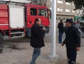 السيطرة على حريق أمام ديوان عام محافظة القليوبية ببنها 