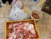 إعدام 21.5 طن أغذية مخالفة بحملة مكبرة على مصانع بالعاشر من رمضان 