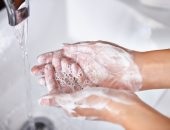 كأنك معملتش حاجة.. 7 أخطاء خلال غسل اليدين هتعرضك للعدوى بفيروس كورونا