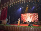 صور .. كارمن سليمان تحيى حفلًا فنيًا بجامعة القاهرة ضمن الموسم الثقافى 