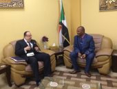 السفير المصرى فى الخرطوم يلتقى بوزير الثروة الحيوانية السودانى