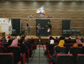 صور.. عرض مسرحى بالمجلس القومى للمرأة للتوعية بضرورة القضاء على ختان الإناث