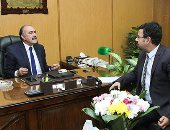 رئيس «القابضة للأدوية»:شكرا لوزيرى قطاع الأعمال والصحة على دعم شركاتنا.. الدكتور أحمد حجازى لـ«اليوم السابع»: قفزة فى الأرباح خلال أول 4 أشهر من العام الجارى