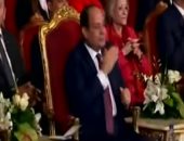 الرئيس السيسى يمسح دموعه بعد عرض مسرحى من ذوى الهمم ضد التنمر ..فيديو