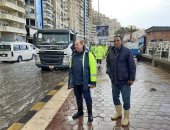 فيديو وصور.. ارتفاع الأمواج فى نوة الفيضة الصغرى يغرق الإسكندرية