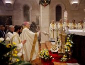 كنائس العالم تمتلئ بالمصلين خلال قداس عيد الميلاد المجيد