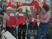 بالسلمون المدخن والفواكه والكاكاو.. هكذا يحتفل الرواد بالكريسماس فى الفضاء